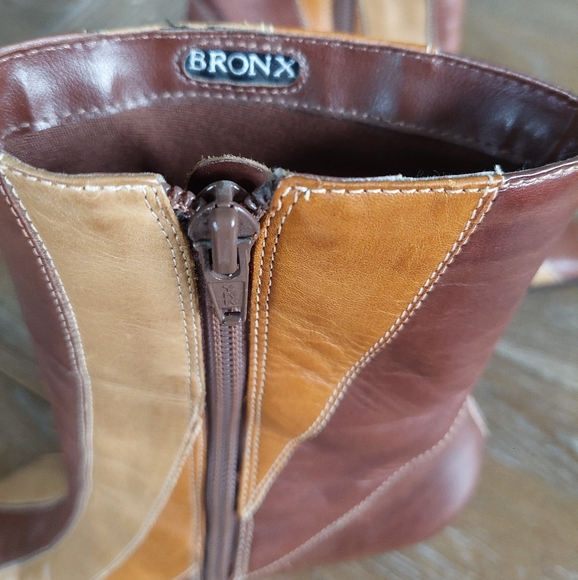 Vintage Bronx Helena Leather Boots, Size 9M. - Picture 7 of 12